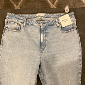 Abercrombie & Fitch, Curve Love, The Skinny, High Rise, size 34/18R, light wash